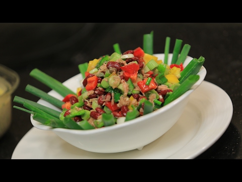 بالفيديو طريقة إعداد ومقادير سلطة تونة علي طريقة البحر المتوسط