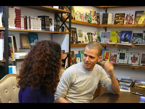 بالفيديو  الكاتب عبدالله الطايع يرد على من يسبونه