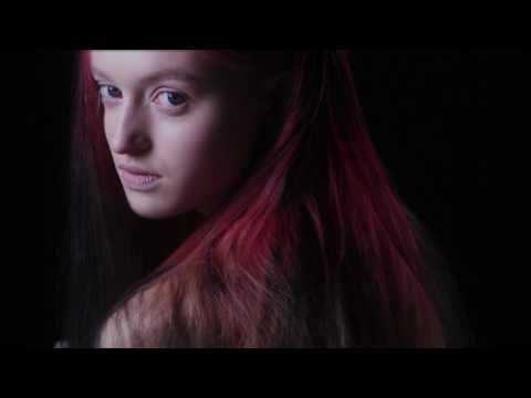 شاهد صبغة شعر سحرية تُغير لونها وفقًا لدرجة الحرارة