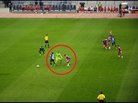 شاهد أغرب 10 حراس لمسوا الكرة باليد خارج منطقة الجزاء