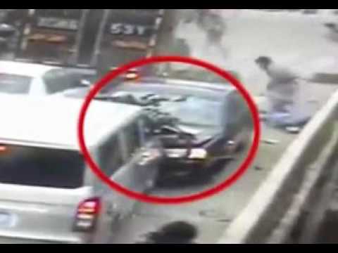 حادث مروّع بسبب سعال مفاجئ لسائق سيّارة