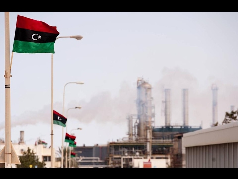 شاهد إنتاج النفط في ليبيا يرتفع إلى 700 ألف برميل يوميًا