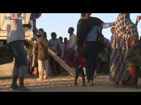 نيران بوكو حرام تطرد النيجيريين من وطنهم