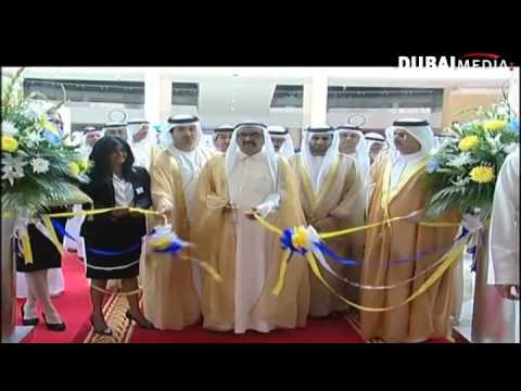 افتتاح معرضي الشرق الأوسط للكهرباء والطاقة الشمسية في دبي