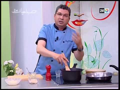 بالفيديو طريقة بسيطة لتحضير كراتان بالخضراوات