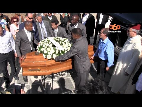 شاهد جنازة الكاتب الإسباني خوان غويتيسولو