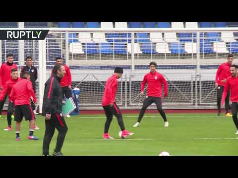 اللمسات الأخيرة في تدريبات منتخب تشيلي قبل مواجهة الماكنات الألمانية