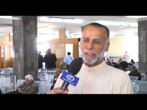 شاهد معبر رفح البري يفتح أبوابه بعد شهرين من الإغلاق