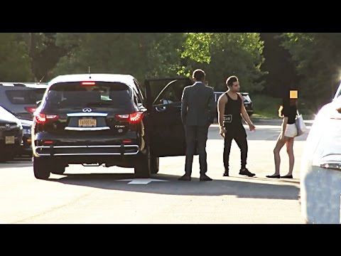 فتاة تتخلّى عن عشيقها لأجل آخر يمتلك طائرة