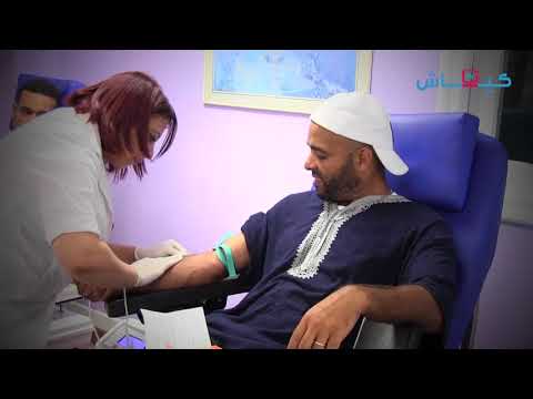 شاهد زحام على مركز طبي في الدار البيضاء