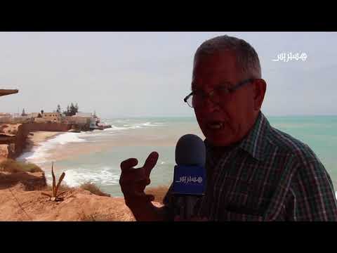 شاهد الأمواج تهدد سكان جرف الروم في قرية أركمان