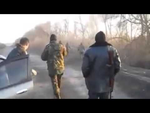 شاهد بالفيديو انقلاب دبابة مسرعة وسط الطريق