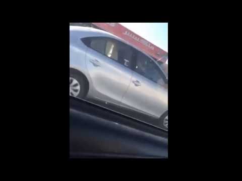 سعودية تتسبب في حادث تصادم بين 3 سيارات