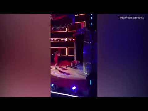 شاهد تربل إتش يتعرض لموقف محرج يفسد فرحة فوزه