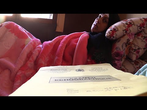 شاهد حامل تتأخر شهرًا عن وضع مولودها