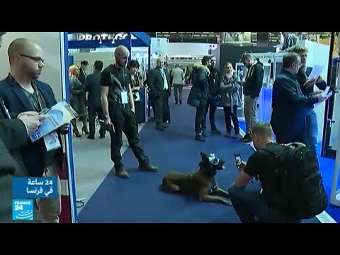 شاهد افتتاح معرض للتجهيزات الأمنية المتطورة لمواجهة الإرهاب