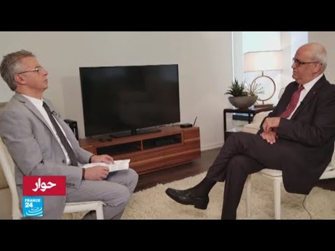 شاهد صائب عريقات يُعلن تعليق الاتصالات مع الإدارة الأمريكية