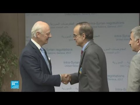 شاهد وفد النظام يصل إلى جنيف ودمشق توافق على وقف إطلاق النار