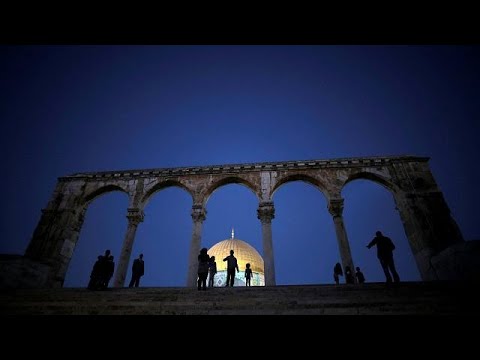شاهد ردود فعل من الشارع الفلسطيني على قرار نقل السفارة إلى القدس