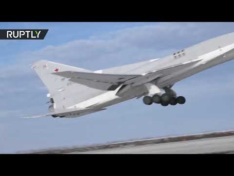 شاهد قاذفات روسية تغادر إلى قواعد مرابطتها بعد انتهاء عملياتها في سورية