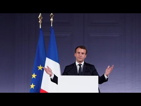 شاهد ماكرون يؤكّد أنّه نحن نخسر المعركة ضد التغيير المناخي