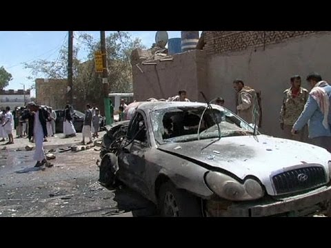 هادي يطالب الحوثيين بسحب العناصر المسلحة من صنعاء