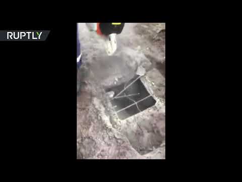 بالفيديو إنقاذ رجل روسي قضى 24 ساعة تحت الأرض