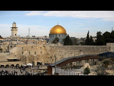 شاهد اتصالات إسرائيلية بعشر دول بغية نقل سفاراتها إلى القدس