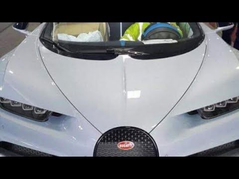 شاهد هدية رأس السنة المثيرة تصل إلى مطار محمد الخامس