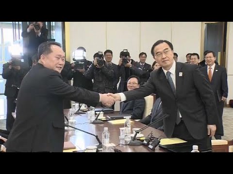 شاهد بدء أول محادثات رسمية بين الجارتين الكوريتين