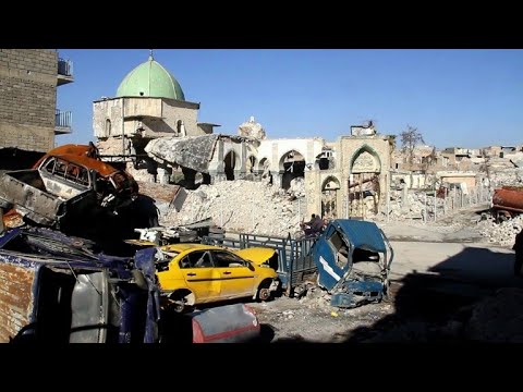 شاهد الموصل تشهد انتشارًا للجثث المتحللة أمام جامع النوري