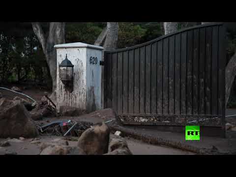 شاهد 17 قتيلاً و13 مفقودًا جراء فيضانات وانهيارات كاليفورنيا