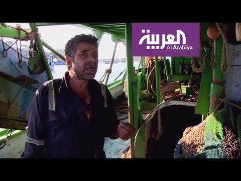 شاهد قصة أول مصري اختطفه قراصنة الصومال