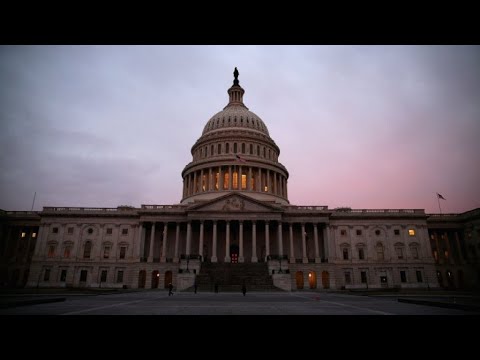 إدارة ترامب تنجح في إقرار موازنة مؤقتة