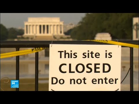 شاهد مؤسسات الحكومة الأميركية غير الضرورية مغلقة