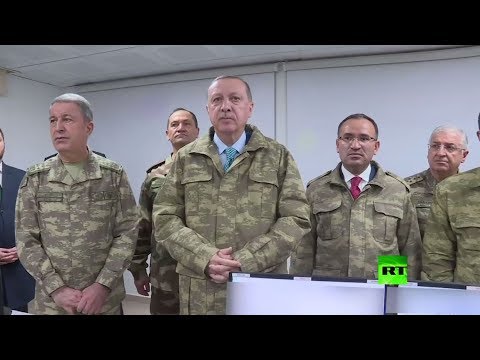 شاهد أردوغان يتفقد القوات التركية