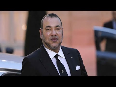 شاهد هذا ما قام به الملك محمد السادس بالقصر الملكي في الدار البيضاء