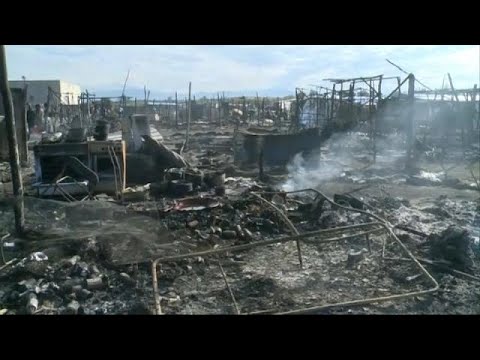 شاهد مقتل امرأة وإصابة اثنتين في حريق التهم مخيماً للمهاجرين بإيطاليا