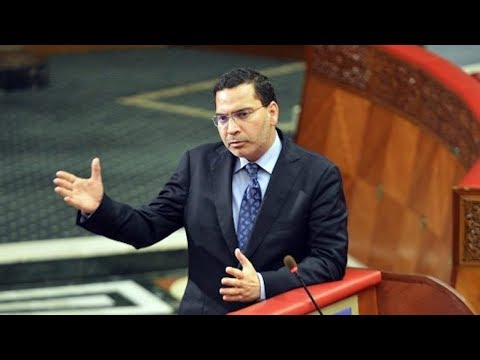 شاهد الوزير الخلفي يزف خبرًا سارًا للمغاربة