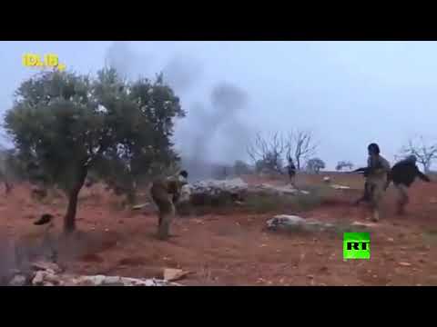 شاهد  فيديو يظهر اشتباك الطيار الروسي مع مسلحين في ريف إدلب