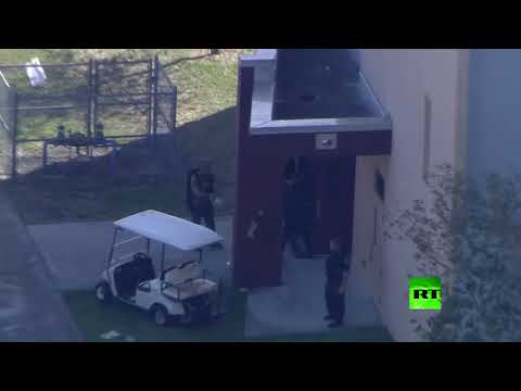 شاهد قتيل واحد على الأقل في إطلاق نار في مدرسة بولاية فلوريدا الأميركية