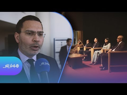 شاهد توزيع مصاحف ناطقة على المكفوفين وضعاف البصر