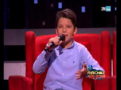 شاهد حمزة لبيض يُغنِّي مقطعًا مُميَّزًا للفنانة أم كلثوم