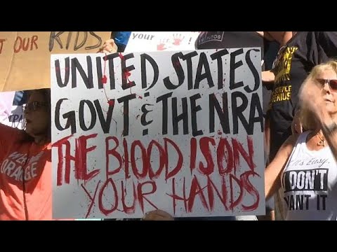 شاهد الجمعية الوطنية للسلاح ترفض رفع سن ممتلكي الأسلحة