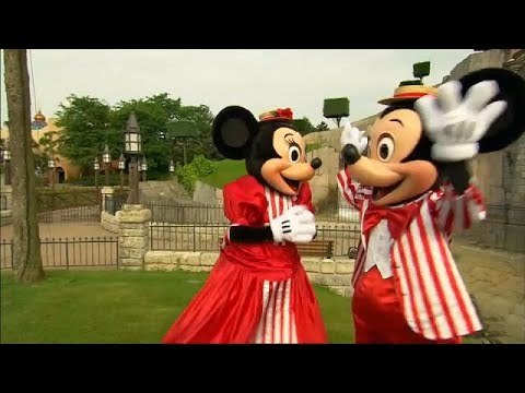 شاهد مدينة الألعاب ديزني لاند باريس تخطط للتوسع