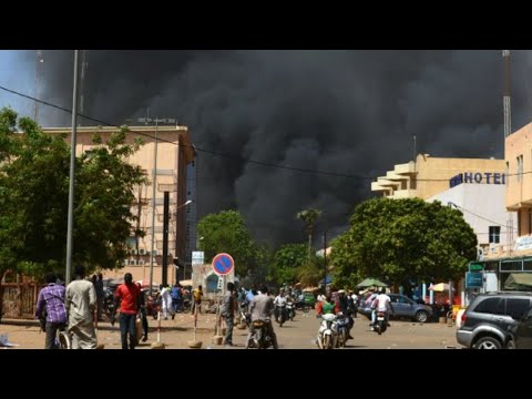 شاهد جماعة تابعة للقاعدة في مالي تُعلن مسؤوليتها عن هجومي واغادوغو