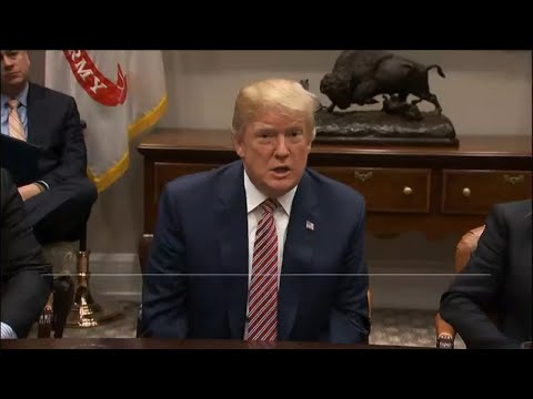 شاهد حاكم ولاية كاليفورنيا يغضب ترامب