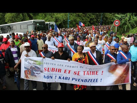 شاهد احتجاجات في جزيرة مايوت الفرنسية