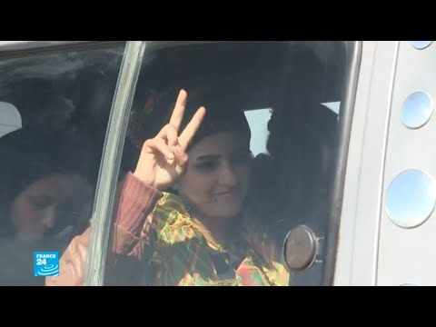 شاهد مأساة إنسانية في عفرين واستنفار للمقاتلين الأكراد مع الحصار التركي