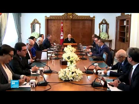 شاهد اجتماع للموقعين على وثيقة قرطاج برئاسة السبسي